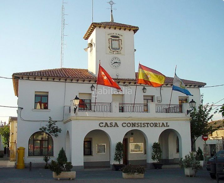 Foto e4c9139e-6808-434b-8a29-5899a74537b4. Lloguer dúplex amb calefacció aparcament piscina a Sevilla la Nueva