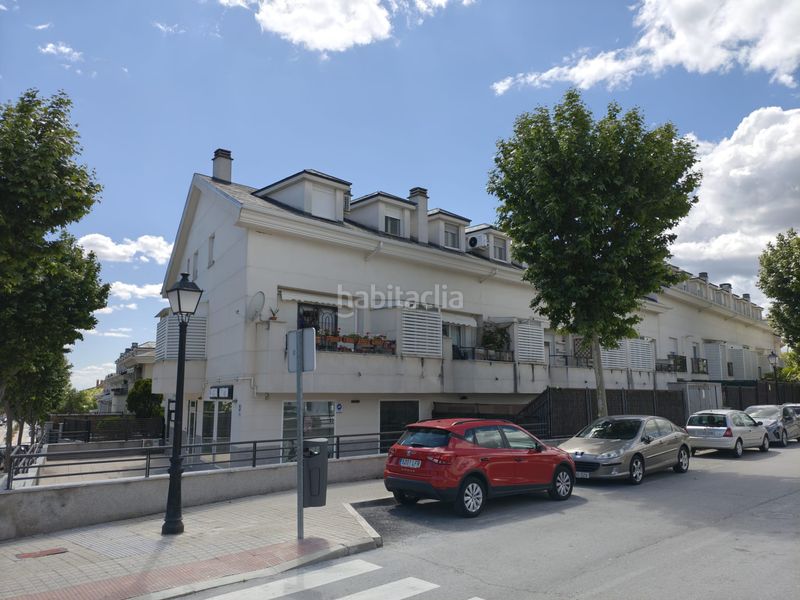 Foto fa60211b-cfa8-4782-8eab-72a202c98c82. Lloguer dúplex amb calefacció aparcament piscina a Sevilla la Nueva