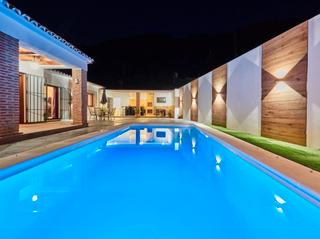 Xalet  Calle camino de malaga. Casa rústica en venta, colmenar