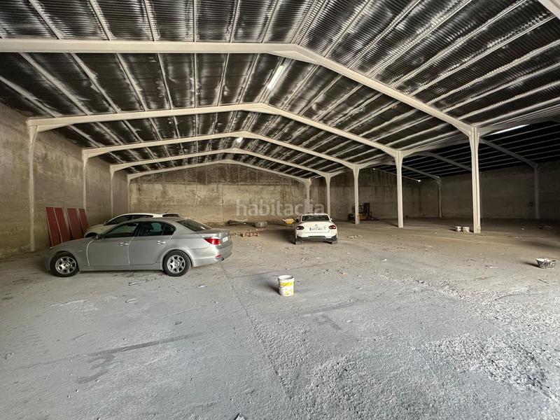 Foto 72afe8be-c539-435a-ba62-b058d1183aec. Alquiler local comercial en calle emilio salgari 18 en Málaga