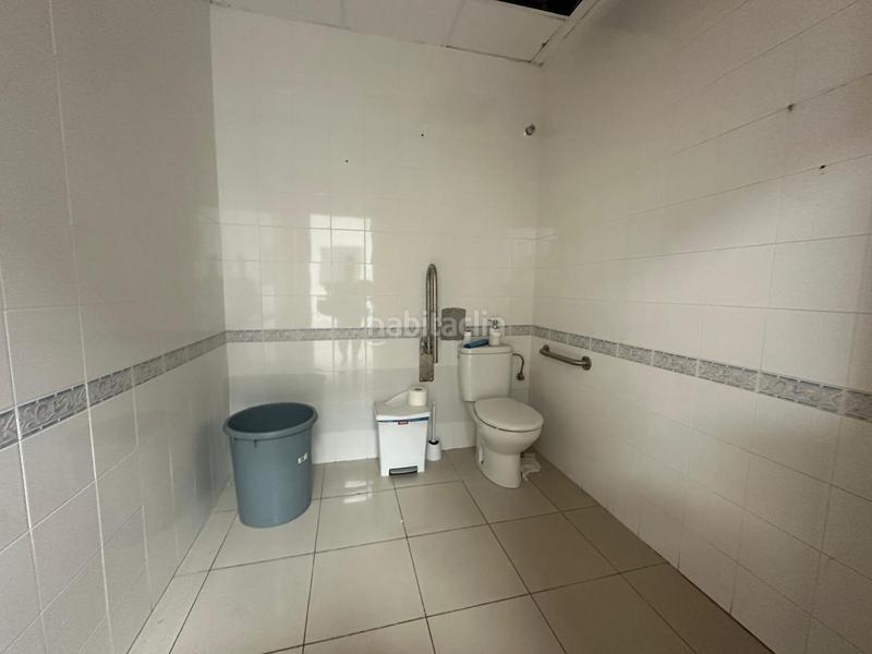 Foto 42dd5efa-c347-4157-b732-4cad4c727467. Lloguer local comercial a Carranque - Haza Cuevas Málaga