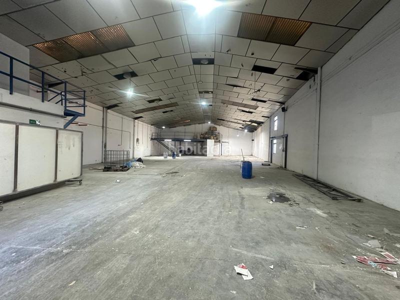 Foto dd5524bd-ebc9-4047-83a0-eb7a37976939. Miete geschäftsraum in polígono la huertecilla 0 in Málaga