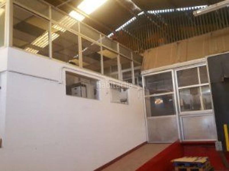 Foto e3409088-f5b7-4be7-820a-ff9ad501419f. Rent business premise in Distrito Zeta - Recinto Ferial Cortijo de Torres Málaga