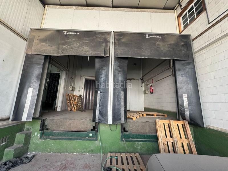 Foto 5c9081dd-a068-4ff3-9497-51b032ea7bf4. Miete geschäftsraum in Distrito Zeta - Recinto Ferial Cortijo de Torres Málaga