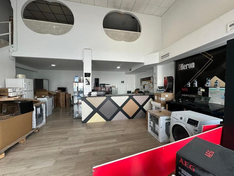 Foto f2c8ec10-1489-464f-979b-a57a013748a9. Affitto locale commerciale in Distrito Zeta - Recinto Ferial Cortijo de Torres Málaga