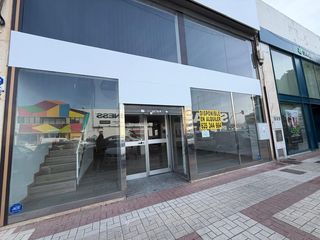 Lloguer Local Comercial  Avenida avenida de los vegas. Buscas clientes? haz que te vean en el mejor punto de av. los ve