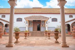 Country house in Zona de la Vega
