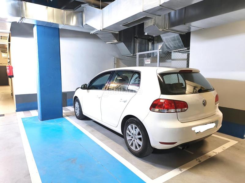 Foto 134e0fa6-0685-4e57-86bb-f6ff5e0462e5. Location parking voiture dans Rosas - Musas Madrid