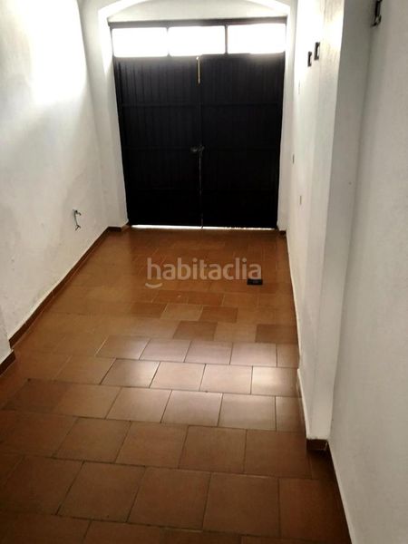 Foto eac64d6c-4c10-4ba8-bb2d-279893b3183c. Casa adossada amb aparcament a Fuentes de León