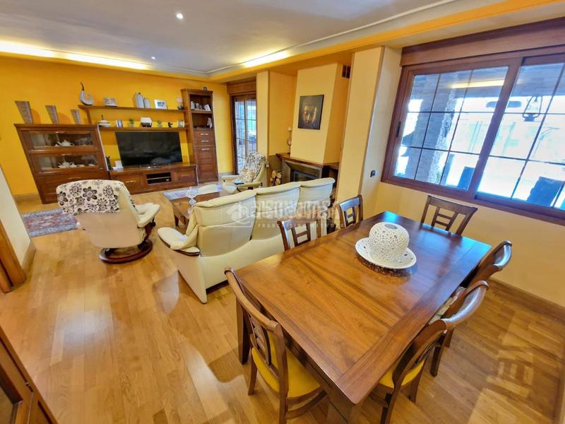 Foto e6eced3c-680f-4a32-b954-775a9e14530a. Casa  en venta en Las Conejeras-Eparragal Coslada