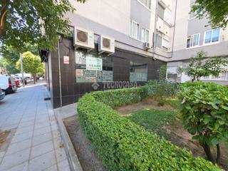 Local Comercial en La Espinilla-Parque Blanco. Local comercial en venta en coslada