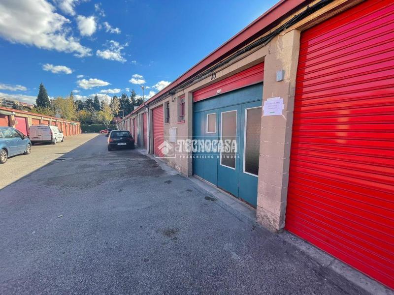 Foto ed153282-518a-4815-99c1-f2310d25d886. Alquiler parking coche boxplaza de garaje en alquiler en Coslada