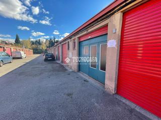 Lloguer Aparcament cotxe a El Barral Ferial. Boxplaza de garaje en alquiler en coslada