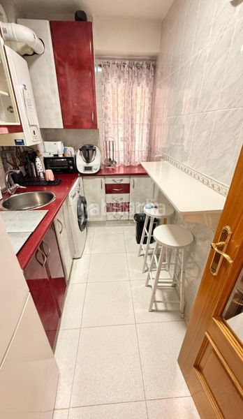 Foto 020dd8f3-bdbe-414b-8a5f-0b3ad47eaac8. Pis amb calefacció a Coslada pueblo Coslada