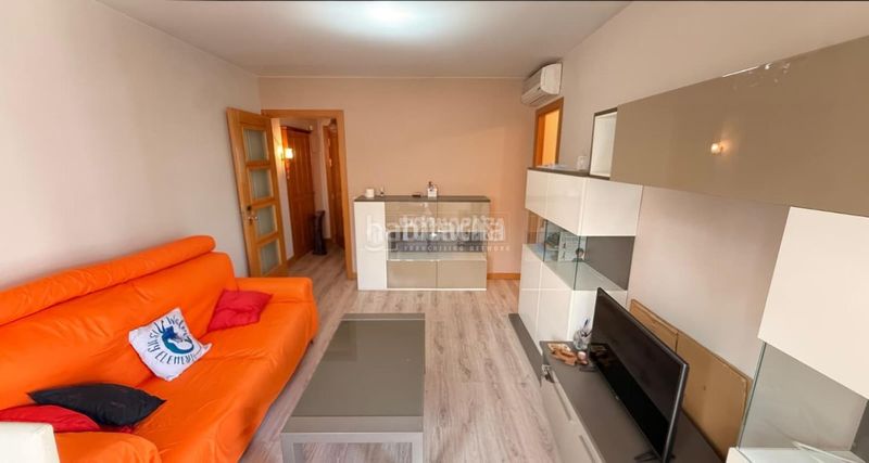 Foto fe70d485-6334-4524-98da-29fd86b2f9d4. Pis amb calefacció a Coslada pueblo Coslada