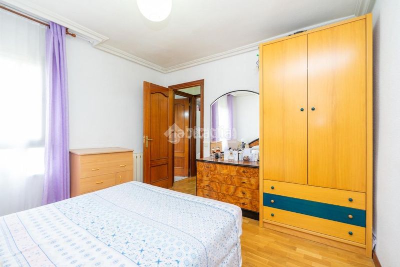 Foto 4c21eb45-fe88-4010-96e6-bf65804e737a. Piso  en venta en La Espinilla-Parque Blanco Coslada