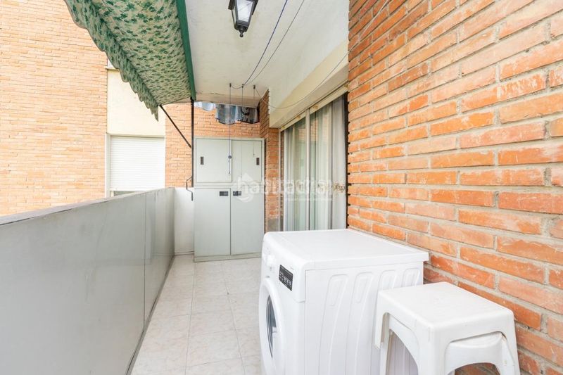 Foto bb967ddb-f10e-4b3e-b4f1-bd7e5d67f6c2. Piso  en venta en La Espinilla-Parque Blanco Coslada