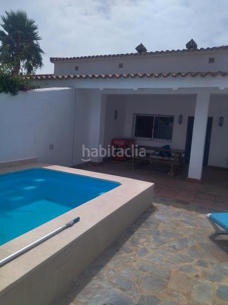 Foto 134638a2-2eef-49a8-ab78-dec80535062b. Chalet magnifico chalet con piscina en caños de meca. en Barbate