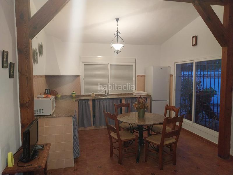 Foto c35a72c2-7b82-4279-995f-94883acff096. Chalet magnifico chalet con piscina en caños de meca. en Barbate