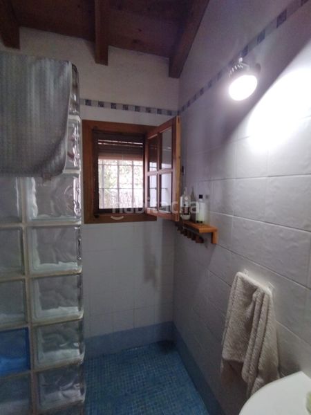 Foto 147ba532-49ef-46d0-a2a8-6d656cca4bce. Casa con camino parcheggio in Zahora Barbate