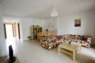 Apartament a Tahivilla. Espectacular apartamento con piscina comunitaria