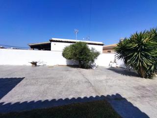 Casa a El Palmar. Casa independiente en el palmar con terreno