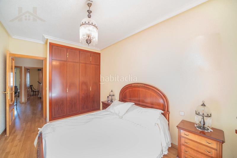 Foto c76109c2-7b2f-4f04-8638-02c8c50af4f9. Haus mit heizung parking in Guadarrama