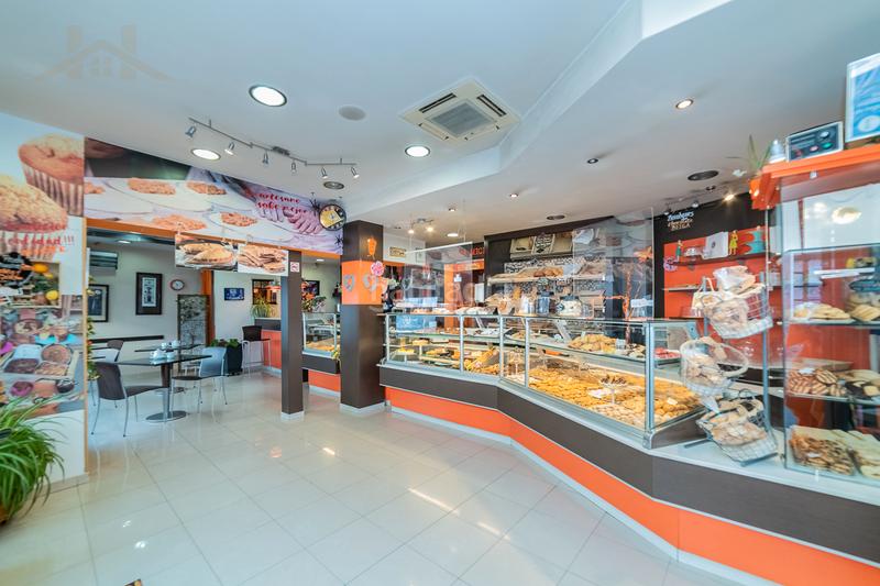 Foto 1a63d1b2-4cb9-46a3-80fe-03ae3288829b. Pas-de-porte local commercial dans Guadarrama