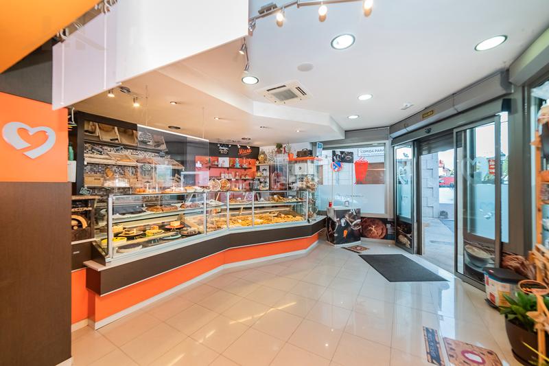 Foto de001f2c-a264-406d-87c4-71ffd3079bb2. Pas-de-porte local commercial dans Guadarrama