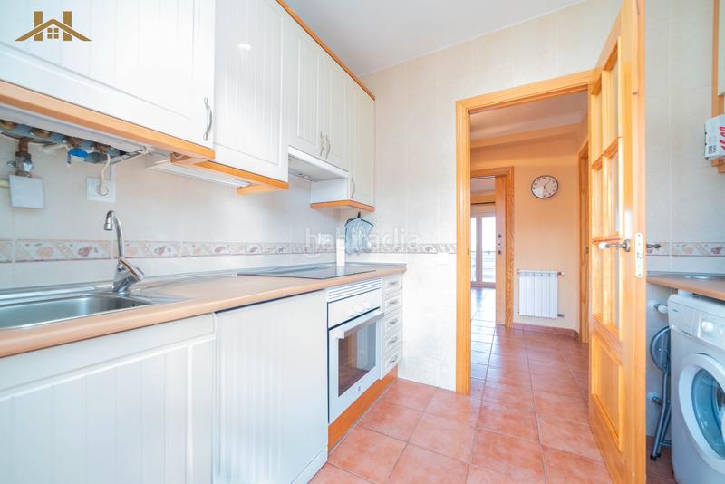 Foto ad97de85-c6d3-4b10-b476-f326a07a509e. Pis amb calefacció a Guadarrama