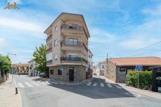 Appartement  Calle las fraguas. Piso en calle fraguas 110