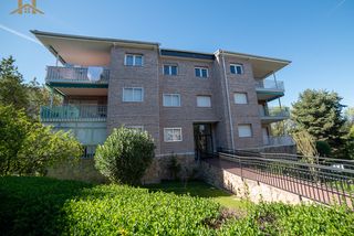 Pis  Calle p�talo. Piso en venta en calle p�talo 5, guadarrama
