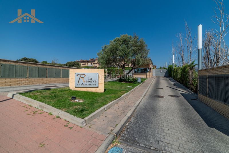Foto 8ae6285e-b793-405d-bd68-7b5ba5519638. Piso en calle vereda del colmenar 6 piso en venta en vereda del colmenar en Guadarrama