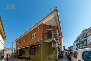 Pis  Calle abantos. Duplex en calle abantos