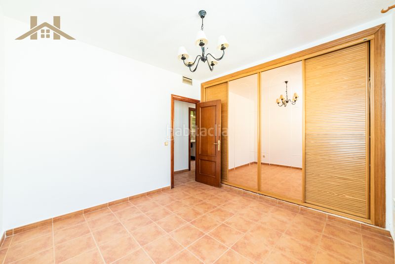 Foto 23e3dbc8-f500-4513-a5c7-46f6f7f14616. Piso duplex en calle abantos en Guadarrama