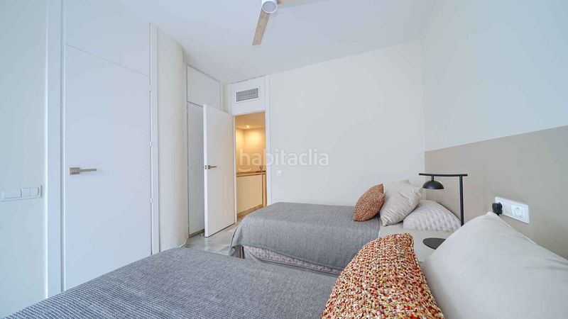 Foto 73b8e5c5-b330-4678-8b5e-e17f0e579484. Apartament amb aparcament piscina a Playa de la Fontanilla Marbella