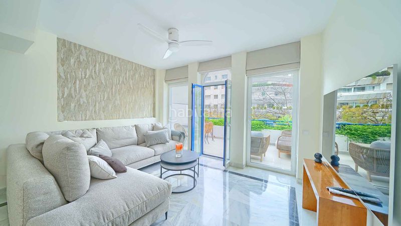 Foto da1c1423-eae2-4b0a-8f34-090af2879e09. Apartament amb aparcament piscina a Playa de la Fontanilla Marbella