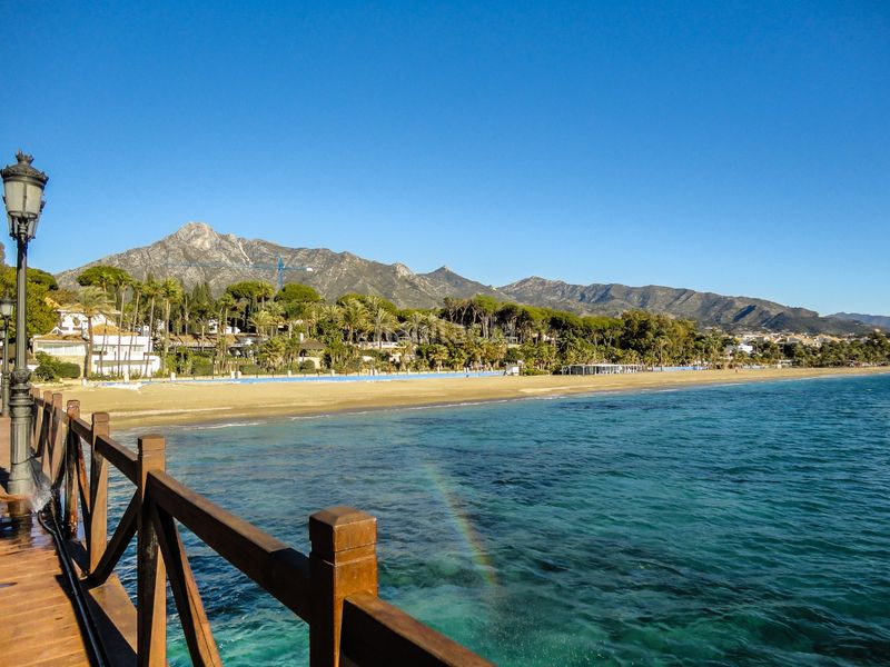 Foto ed4c3e21-2739-4c2b-b985-fc33a85f8cdc. Apartament amb aparcament piscina a Playa de la Fontanilla Marbella