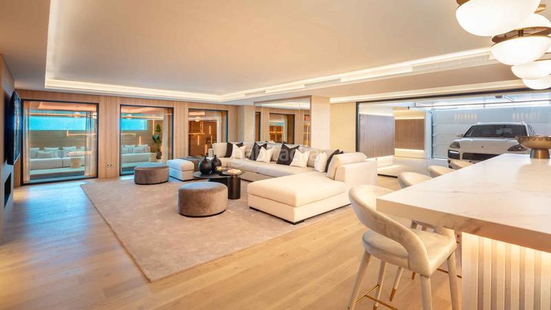 Foto 3576ee3c-d10a-41ca-b113-26e93e7b1ecd. Casa amb aparcament piscina a Sierra Blanca Marbella