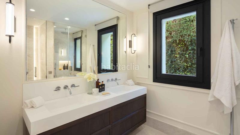 Foto 41a9b750-d6d6-417a-a887-278b62247230. Casa amb aparcament piscina a Sierra Blanca Marbella