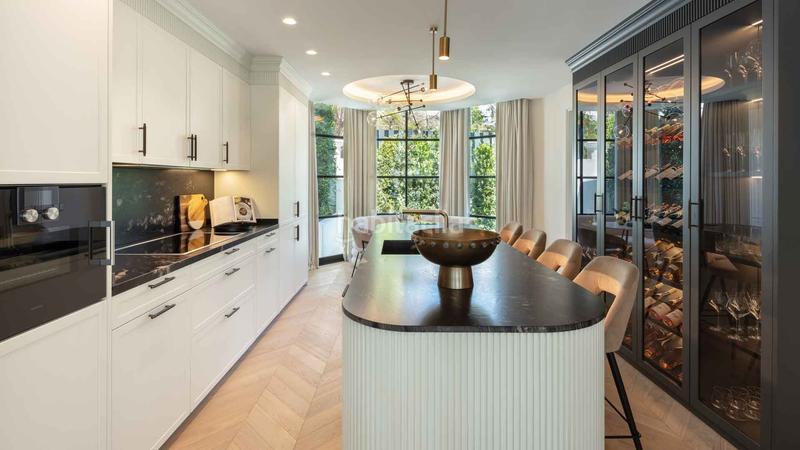 Foto f680bc95-caa0-4e21-acb0-9c02587acbc5. Casa amb aparcament piscina a Sierra Blanca Marbella