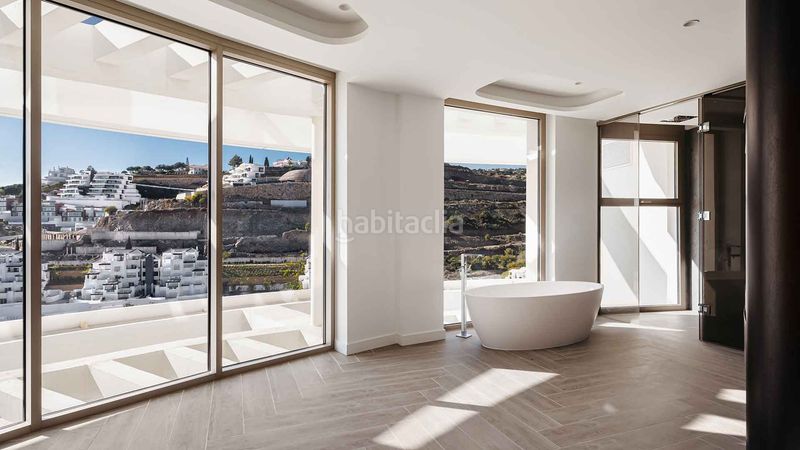 Foto 4073c9e7-47b7-4462-8029-99b656c48b1a. Àtic amb calefacció aparcament piscina a La Quinta Benahavís