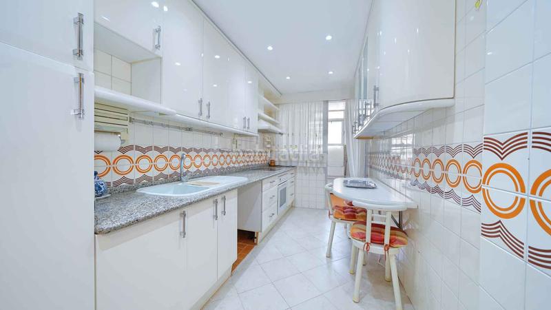 Foto b933c735-46af-477d-aa02-93d2a5ec98dd. Piccolo appartamento con parcheggio piscina in Ricardo Soriano Marbella