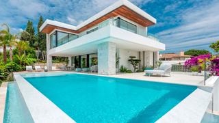 Casa a Marbesa. Villa de diseño en marbella este muy cerca de la playa en venta