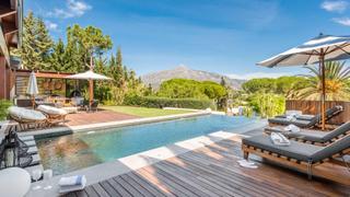 Casa a Las Brisas. Villa en las brisas golf de estilo balinés con vistas panorámica