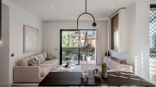 Planta baixa a Sierra Blanca. Apartamento en planta baja en urbanización altos reales completa