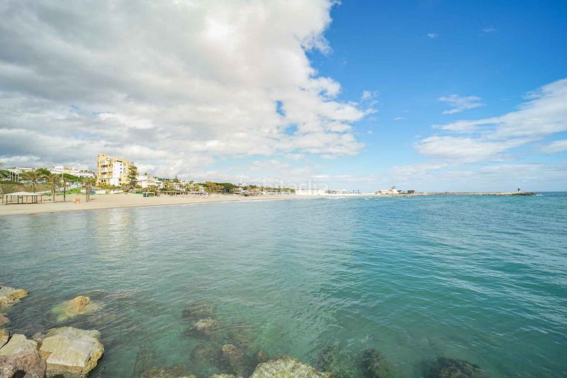 Foto 1098acea-bf0e-4470-89c7-c97614fbfa32. Casa amb aparcament piscina a Marbesa Marbella