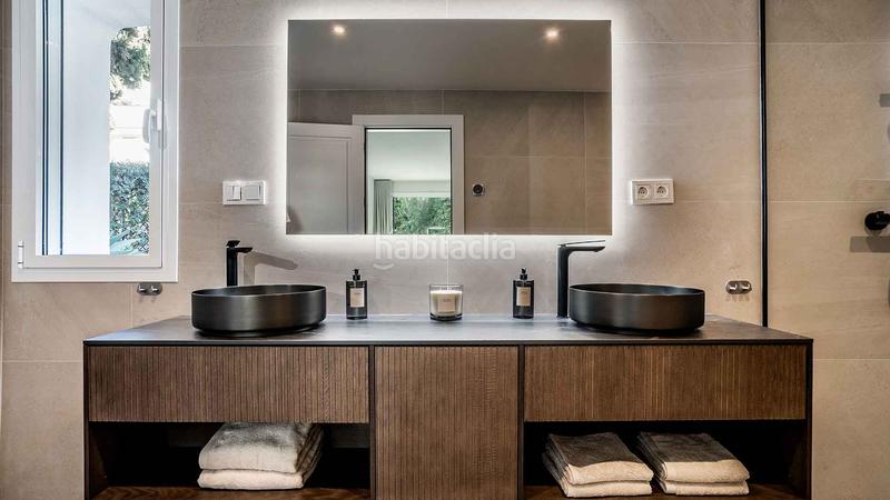 Foto 13599025-e875-4f77-a283-cb4fbc466ce7. Piano terra con parcheggio piscina in lomas de Marbella club Marbella