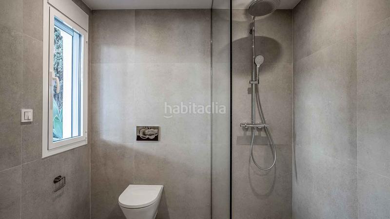 Foto 1f98909c-5706-4c4e-bbf9-5f95e2163d0e. Piano terra con parcheggio piscina in lomas de Marbella club Marbella