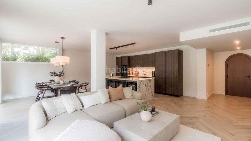 Foto 8a8832c1-0eb2-4dd6-abee-e33de90b2247. Piano terra con parcheggio piscina in lomas de Marbella club Marbella